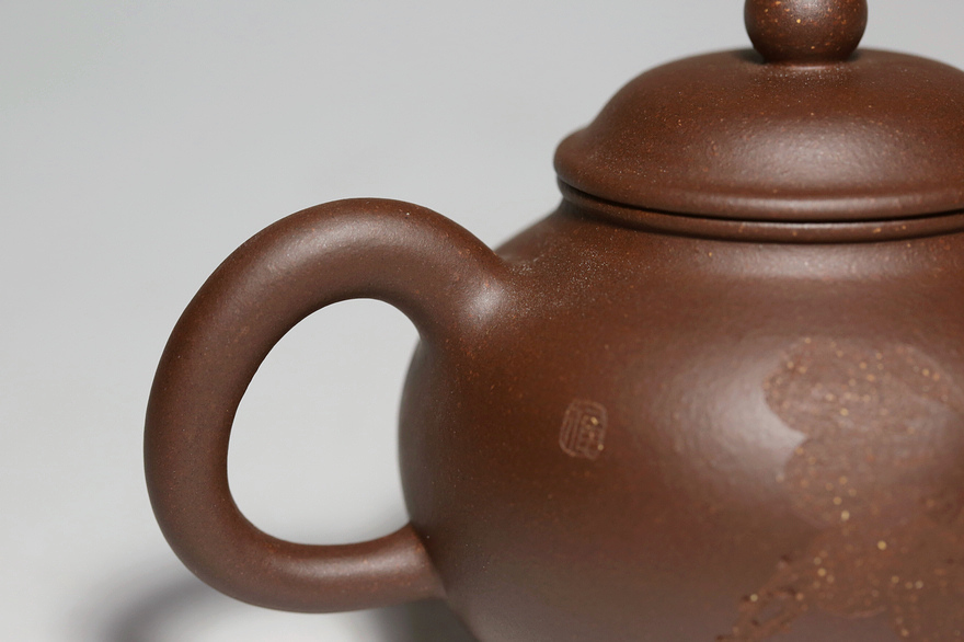 工艺美术师 储立强 《容天》