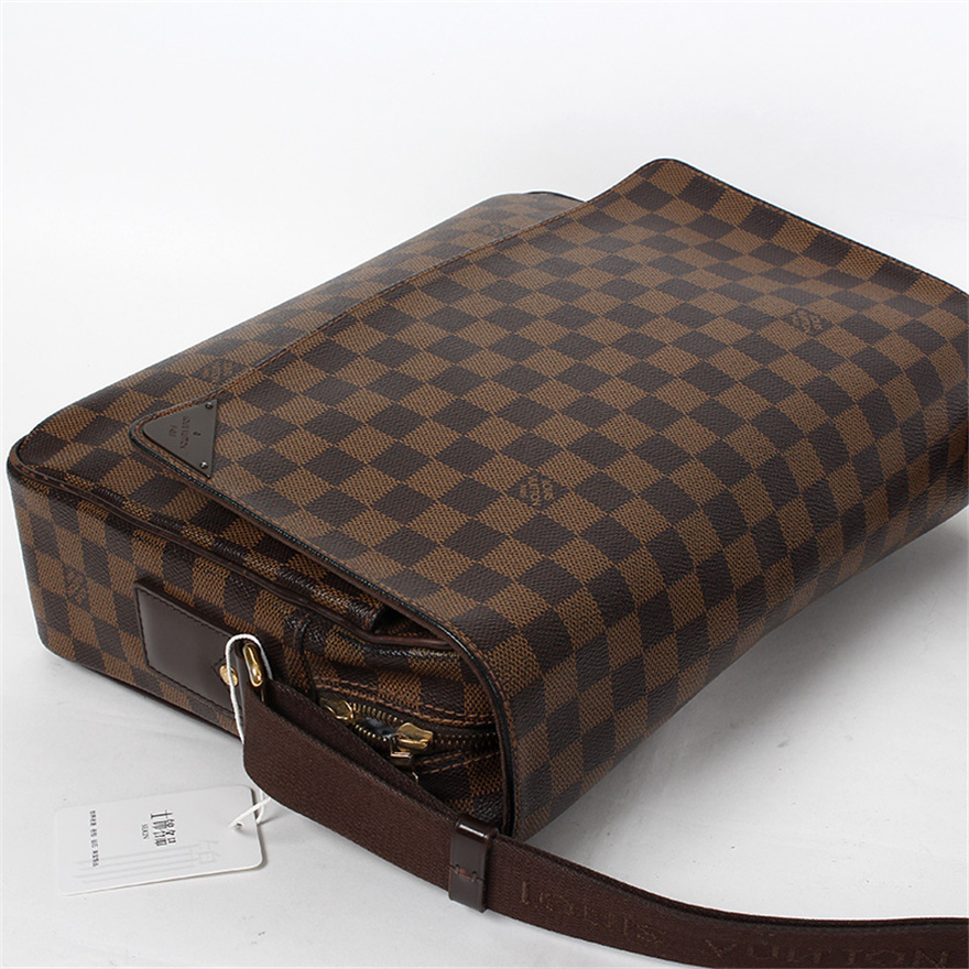 90新lv路易威登咖啡色棋盘格包单肩斜挎包男包