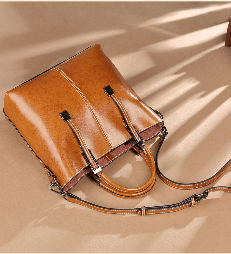 包包女包2020新款手提包潮韩版简约大容量真皮单肩斜挎女包 浅棕色