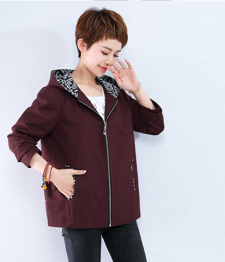 中年女装妈妈装韩版2018秋装新品时尚大码女装休闲收腰显瘦格子连帽