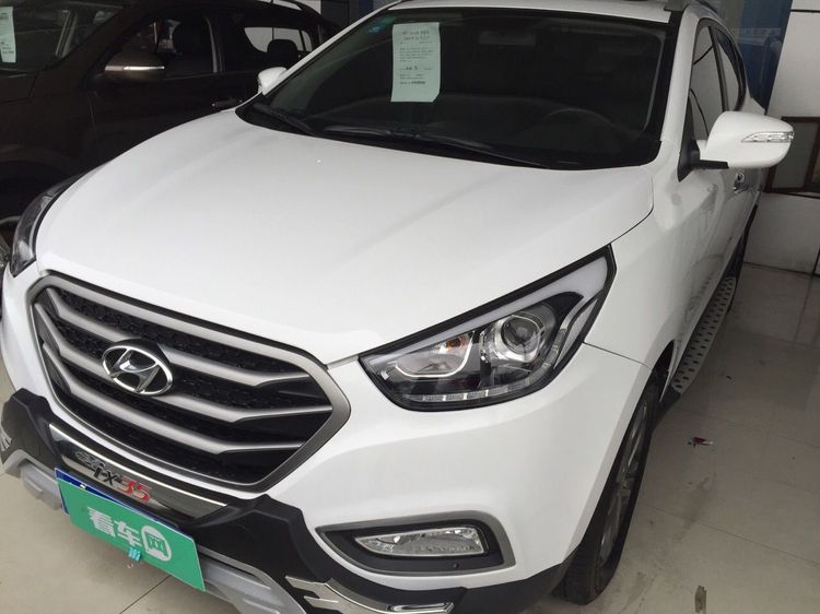 【易车二手车】北京现代ix35 成都 1元帮买 13款 2.