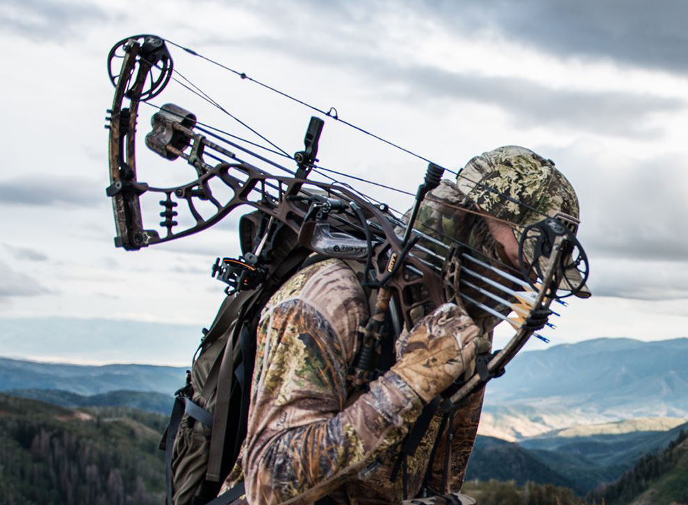 霍伊特hoyt焰硝30黑复合滑轮弓 打猎弓箭 射击射箭器材 箭馆箭道比赛