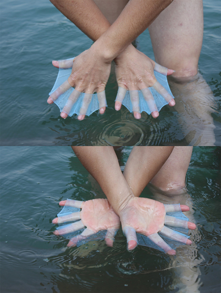 御目 游泳划水掌 硅胶手蹼游泳手套鸭掌手璞 天蓝色 s