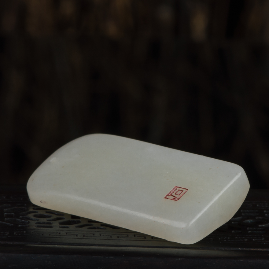 苏工玉雕大师张建宏和田玉籽料仿古153g苏州玉石文化行业协会