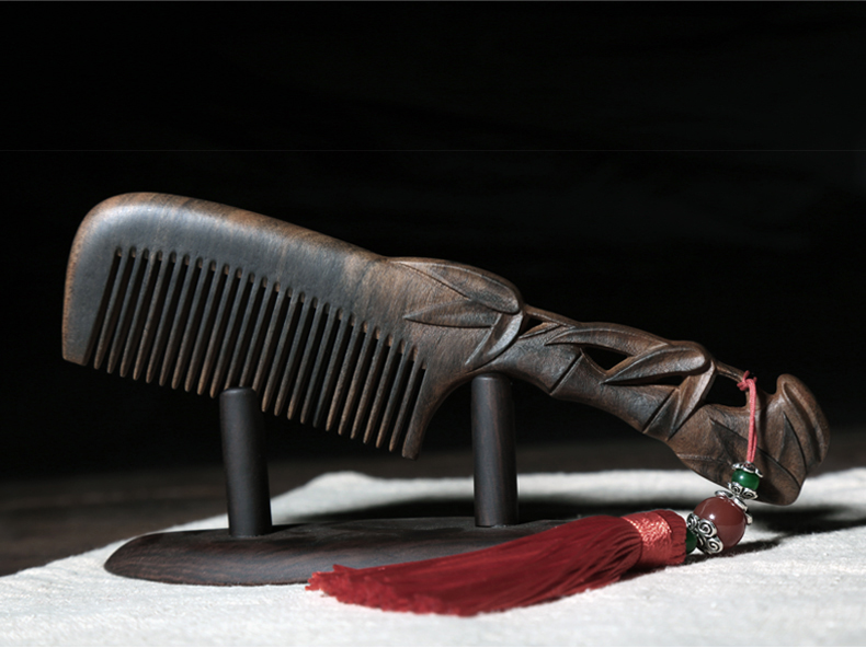 伯莎丹顿 天然木梳子舒筋活血梳防静电细齿家用自用梳子实木送女友