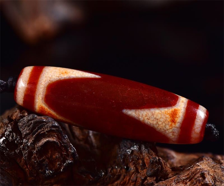 光语藏地直供藏传老料红纹九眼天珠火供天珠图腾天珠风化天珠文玩吊坠