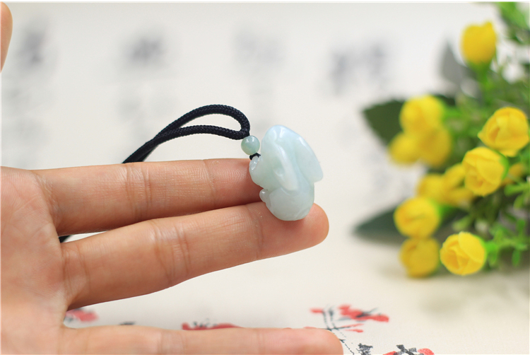 湦水饰阁 翡翠a货玉兔吊坠项链生肖兔玉坠立体属兔挂件玉石男女挂坠配