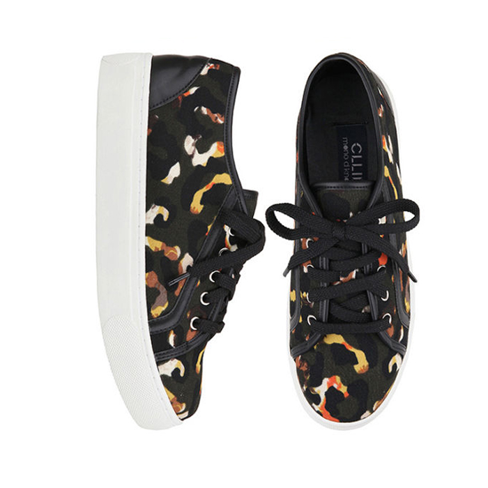 spur 女士卡其色迷彩图案休闲鞋