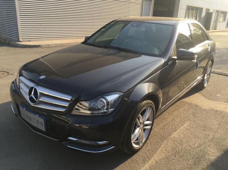 【太原】奔驰c级 13款 c 260 时尚型 grand edition
