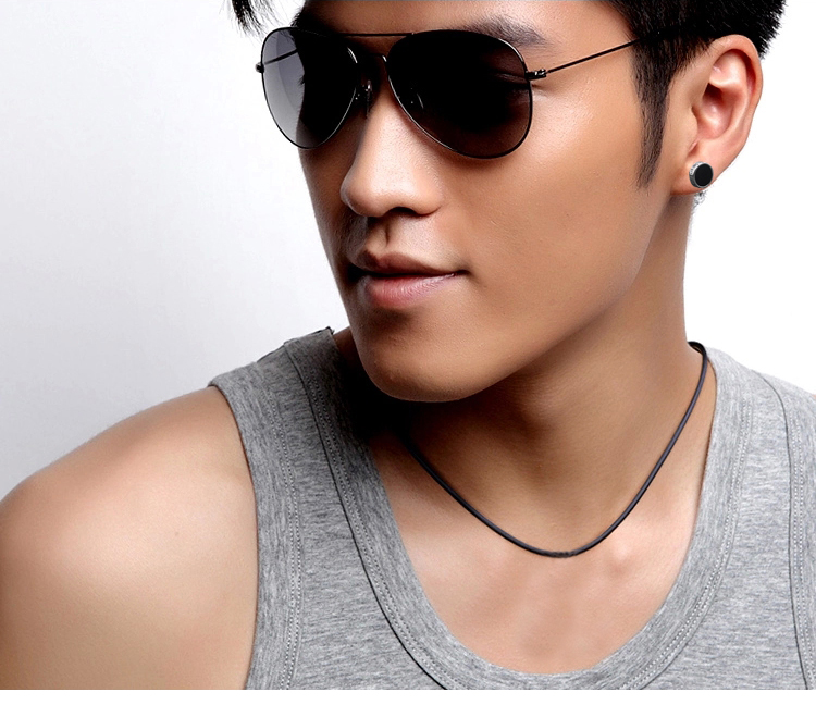 品范儿 克罗心风格潮男耳钉单只 朋克圆黑色大耳环 时尚个性耳钉 银色