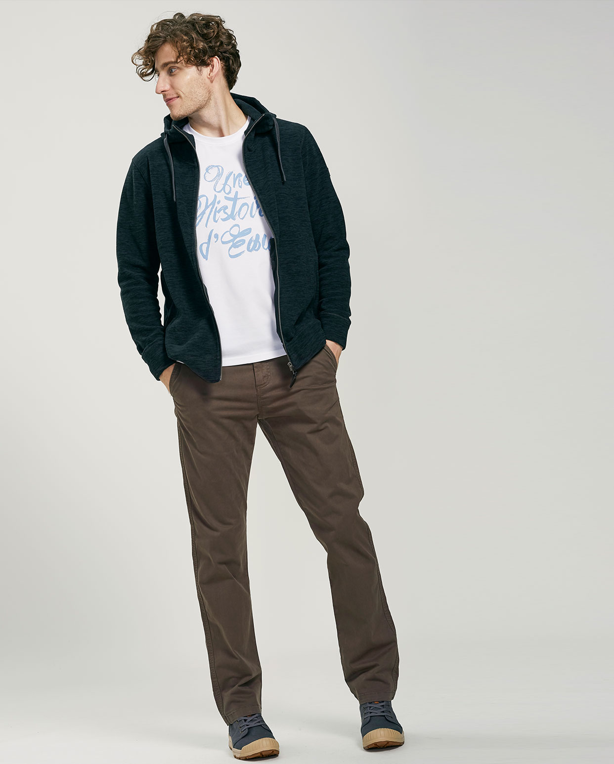 法国aigle 艾高 男士 经典休闲斜纹长裤 newpack 深