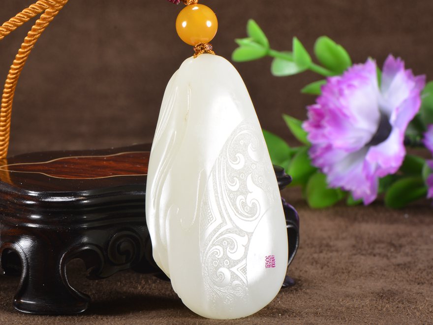 中国玉石雕刻大师葛洪作品和田玉籽料羊脂玉达摩挂件81.