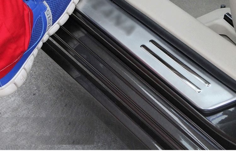 左鸿 汽车迎宾踏板 改装专用门槛条 不锈钢亮条 迎宾条 脚踏板 汽车