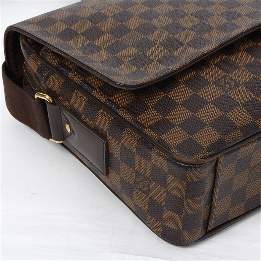 90新lv路易威登咖啡色棋盘格包单肩斜挎包男包