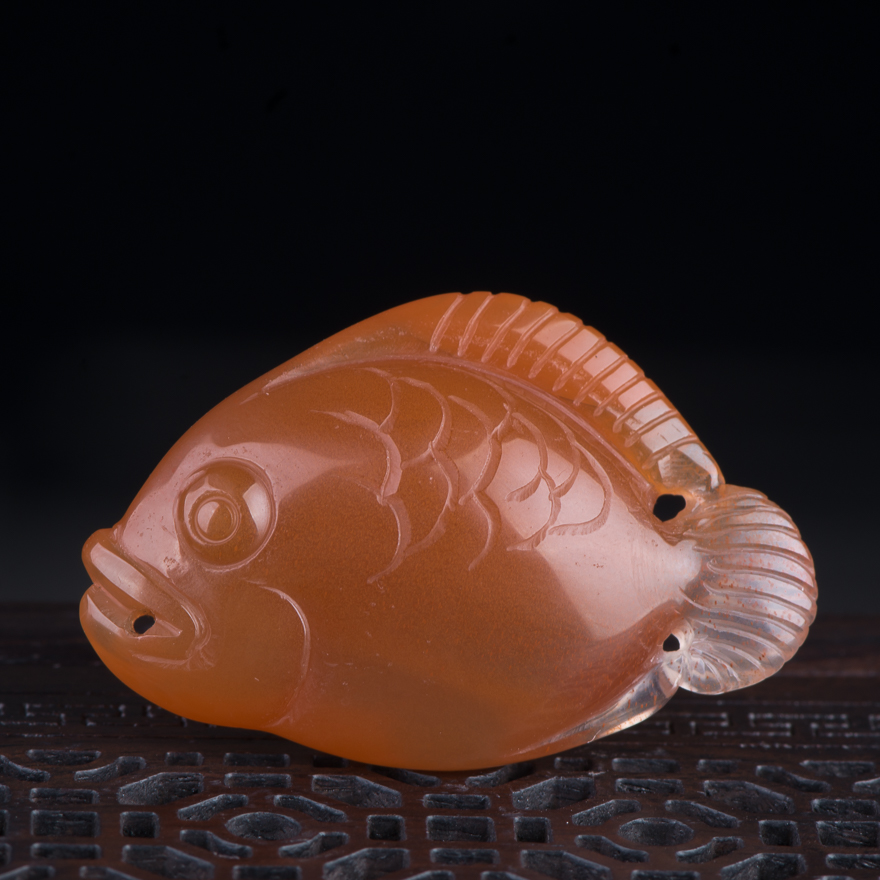 苏工玉雕名家高坚南红玛瑙《鱼》10.1g【天工艺品】