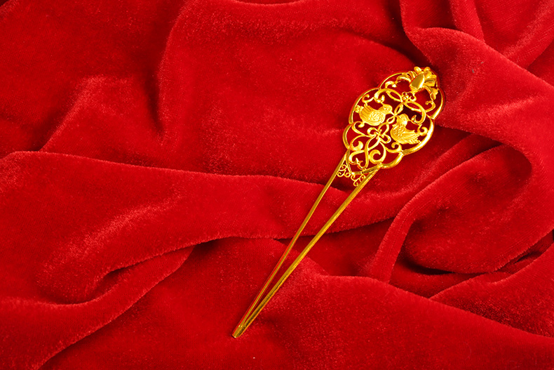 菜百首饰 黄金发簪 足金中国风鸳鸯头钗婚庆首饰女款发簪 婚庆婚嫁