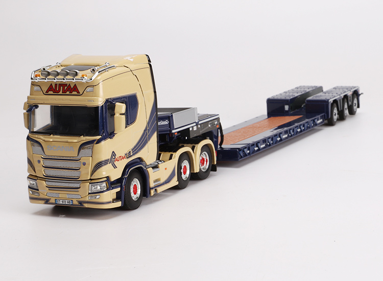 wsi 1:50 奔驰 沃尔沃 斯堪尼亚 仿真合金工程车模型 随车吊起重机
