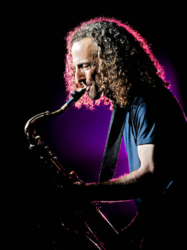 唯美的高音萨克斯演奏俨然当代都市"浪漫"代名词