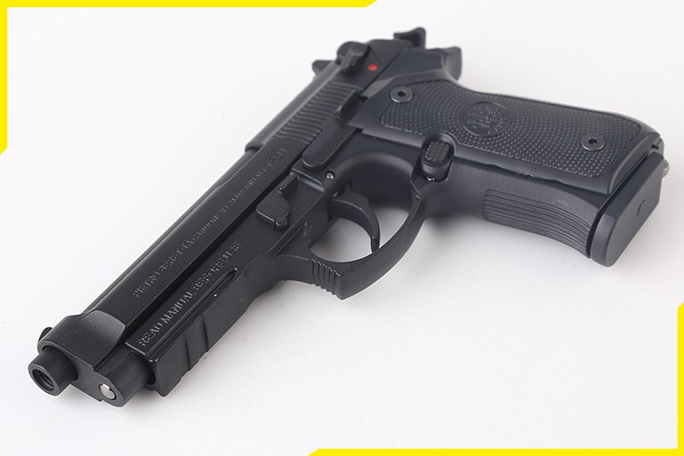 1比205沙鹰m92仿真合金手枪金属玩具枪军事收藏礼品模型可拆卸可抛壳