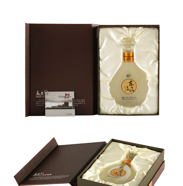 云南红酒 东风庄园葡萄烈酒62度500ML礼盒 高