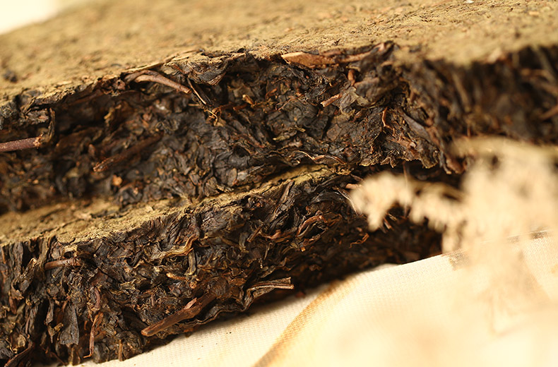 茶叶湖南安化黑茶 中茶千两茶饼600g