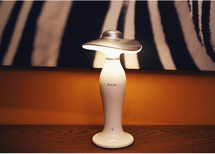 伊丽莎白台灯卧室床头灯智能语音声控台灯起夜喂奶灯可调光生日礼物