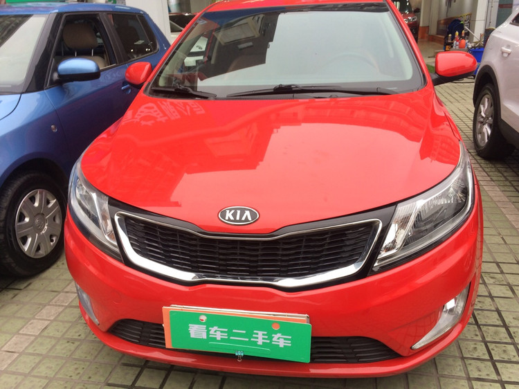 【易车二手车】起亚k2两厢 成都 1元帮买 12款 1.4l 自动 炫酷纪念版