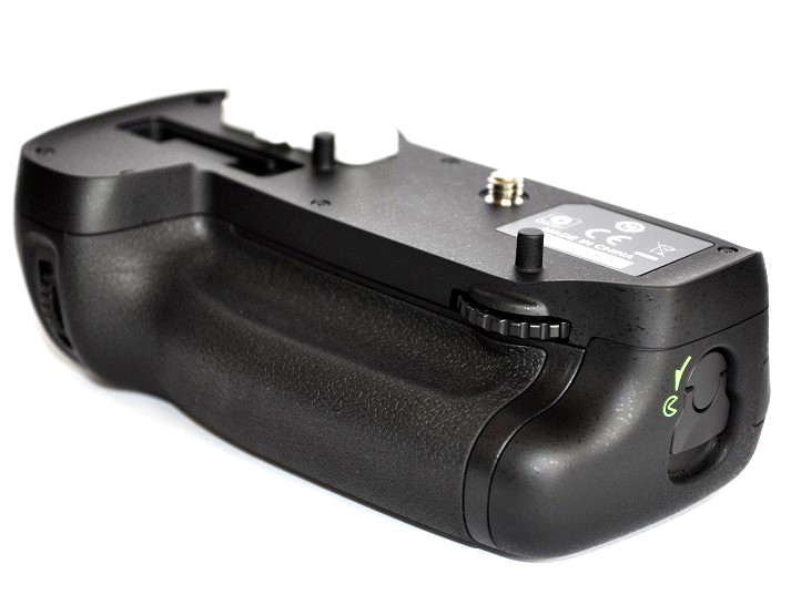 尼康 尼康原装d7100 d7200相机mb-d15电池手柄 电池闸盒 带竖拍功能