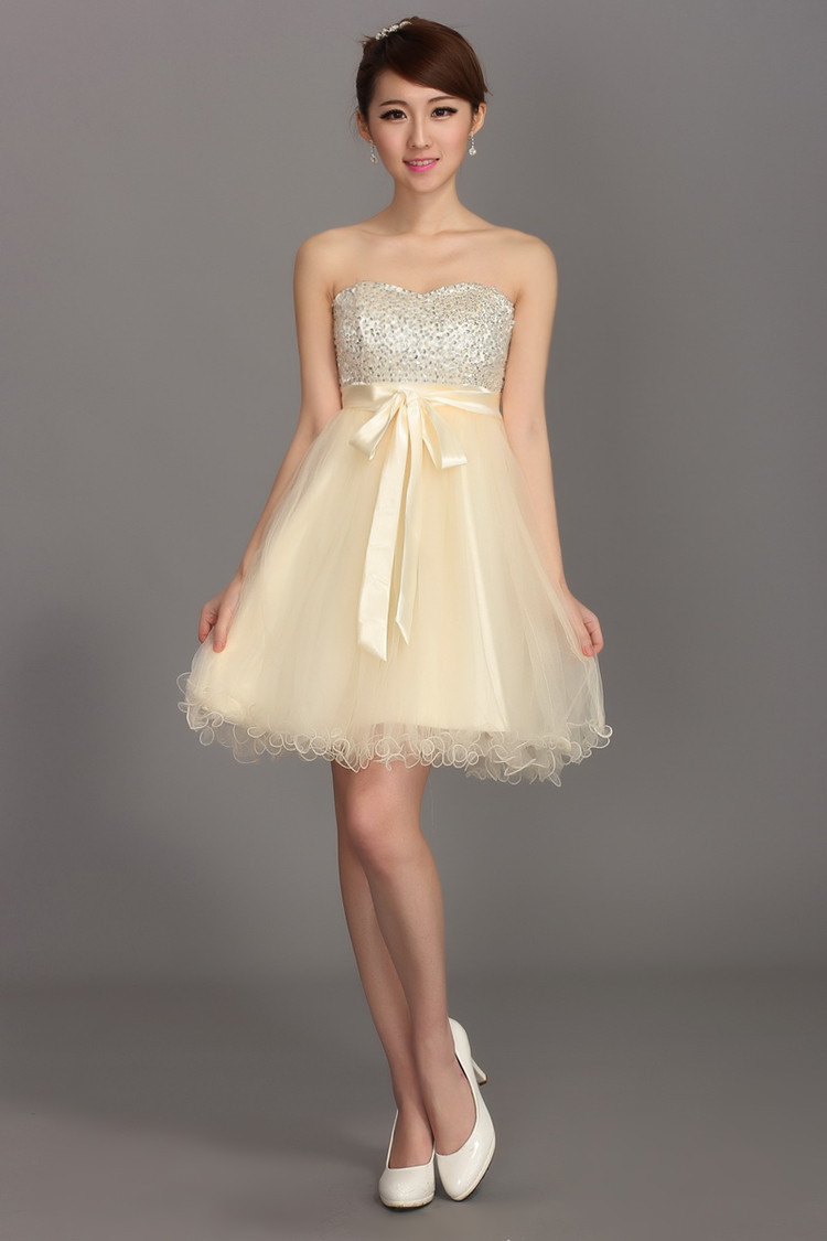 颜色 红色 紫色 香槟色 尺码 s m l xl xxl 款式特点 完美的抹胸设计