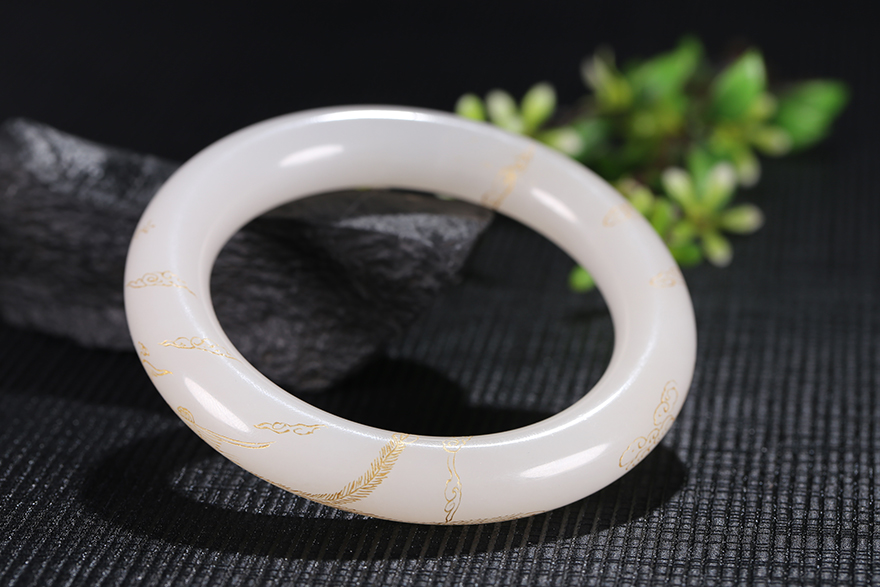 和田玉 富贵吉祥 描金手镯 67.499克 内径:57.33mm 玉福祥玉器