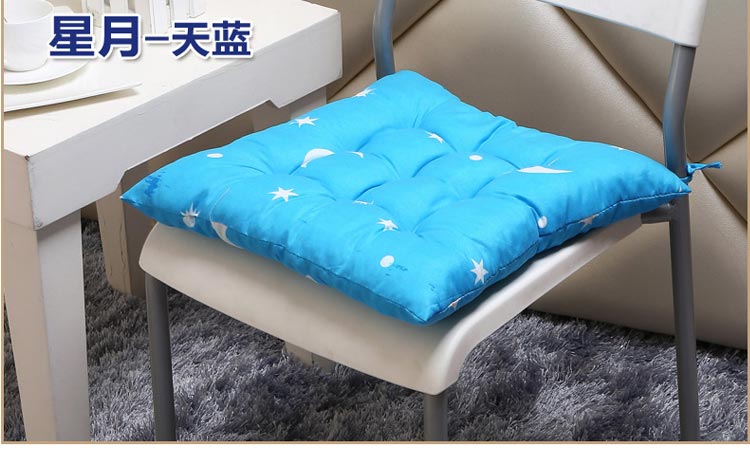凯皇家纺 美臀坐垫 方垫加厚坐垫芦荟棉磨毛印花坐垫汽车坐垫保暖椅子坐垫 粉紫灰 40cm*40cm