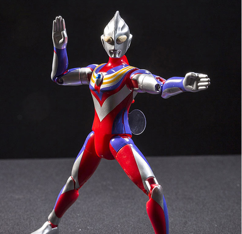 万代bandai正版万代175厘米发声可动奥特曼人偶50周年纪念版52735戴拿