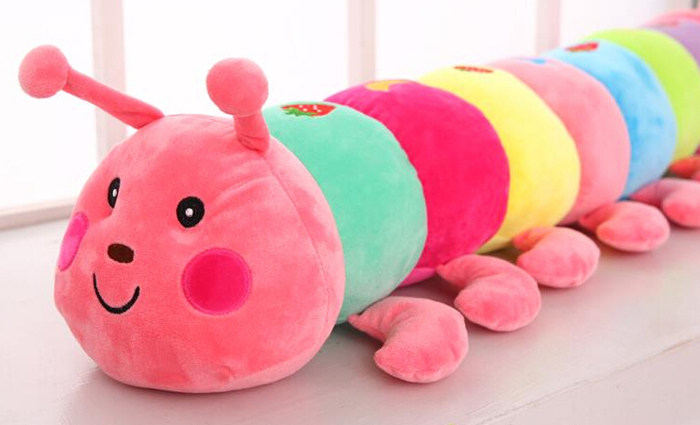 抱枕女生情人节圣诞节娃娃生日礼物草莓粉色毛毛虫85厘米中型直径16cm