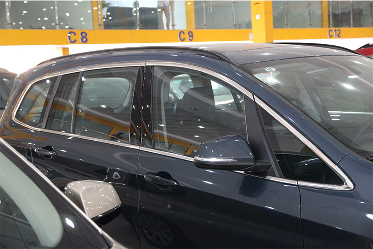 智然界宝马2系5座7座版本车窗亮条饰条门框包黑胶不锈钢装饰亮条改装