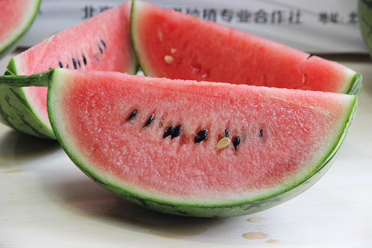 汉良牛奶西瓜北京大兴庞各庄西瓜6只装总重量约9kg