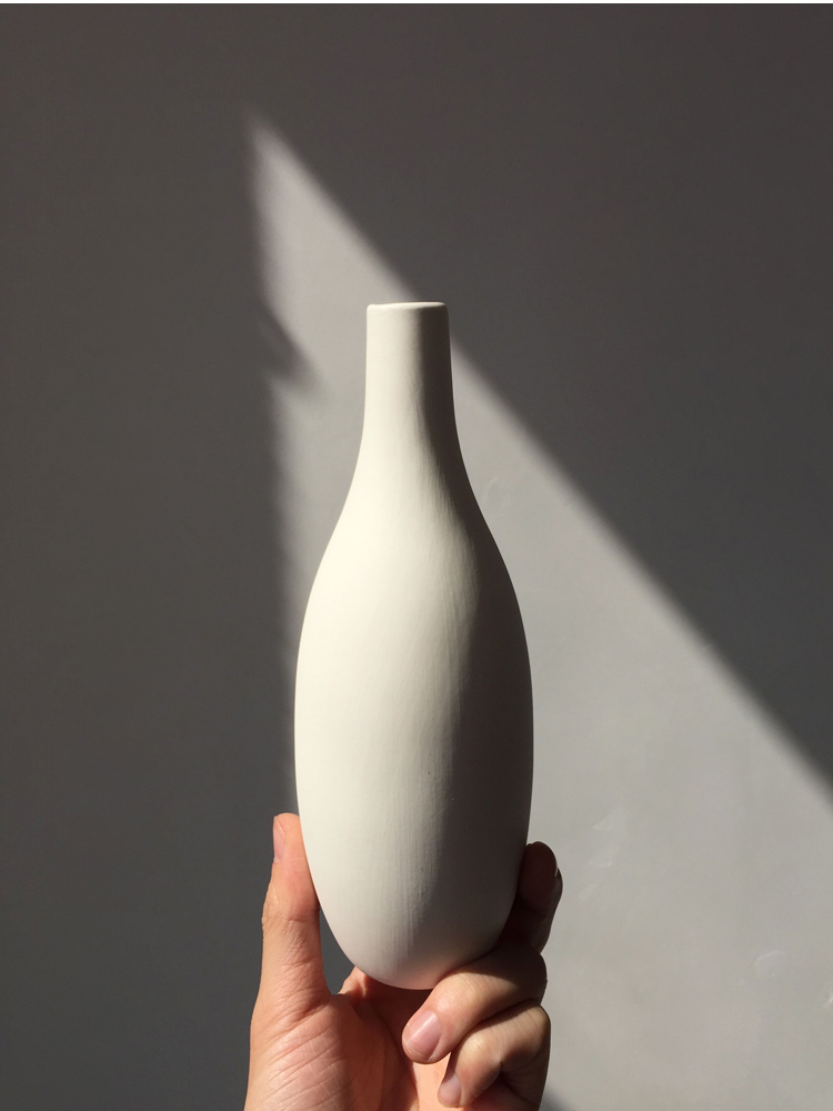 素烧简约创意装饰品小口白色手工文艺陶瓷花瓶摆件 函萱
