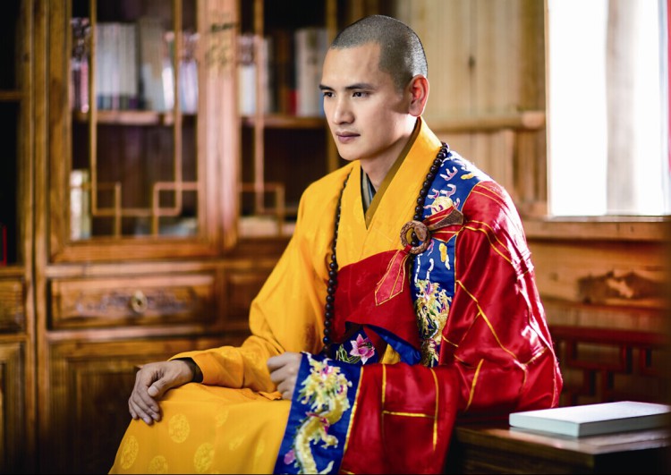 作者介绍 释明心,毕业于中国佛学院,现为浙江省永嘉县普安寺住持.