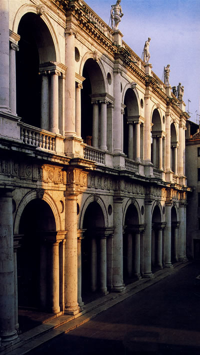 他的第一个大型作品之一是维琴察的巴西利卡教堂.