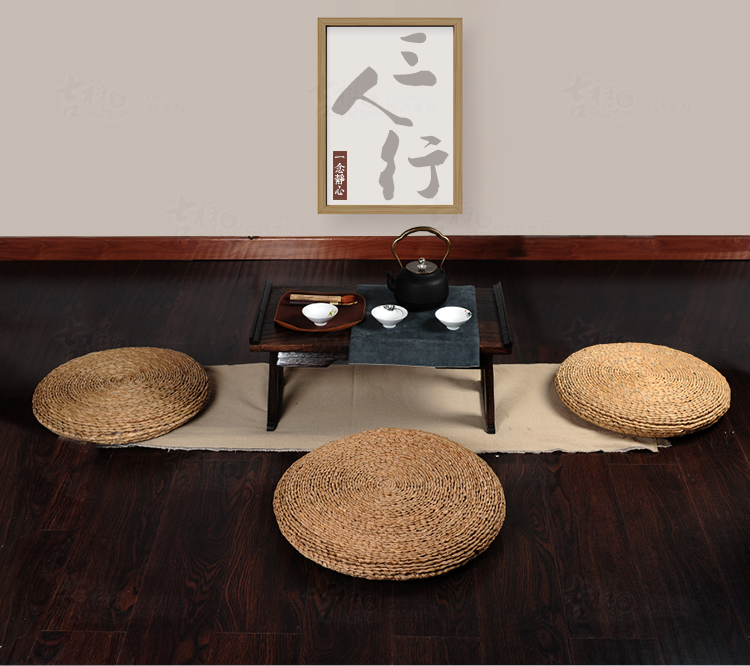 
                                        吉祥家 新中式天然蒲草蒲团 倾怀 家居飘窗榻榻米垫子 手工编织圆形坐垫 禅修垫拜佛静垫Z 蒲团倾怀 60*60cm                
