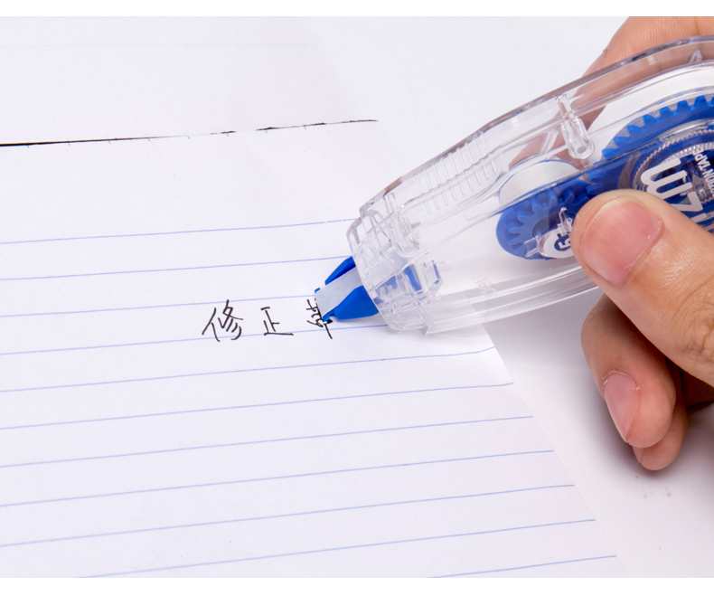 得力(deli)修正液批发修正笔涂改笔白色改正修改液学生写字改错文具