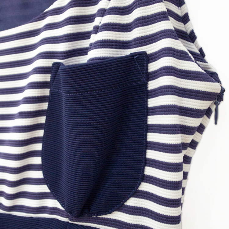 实用型插袋设计,使整件衣服有立体的效果.