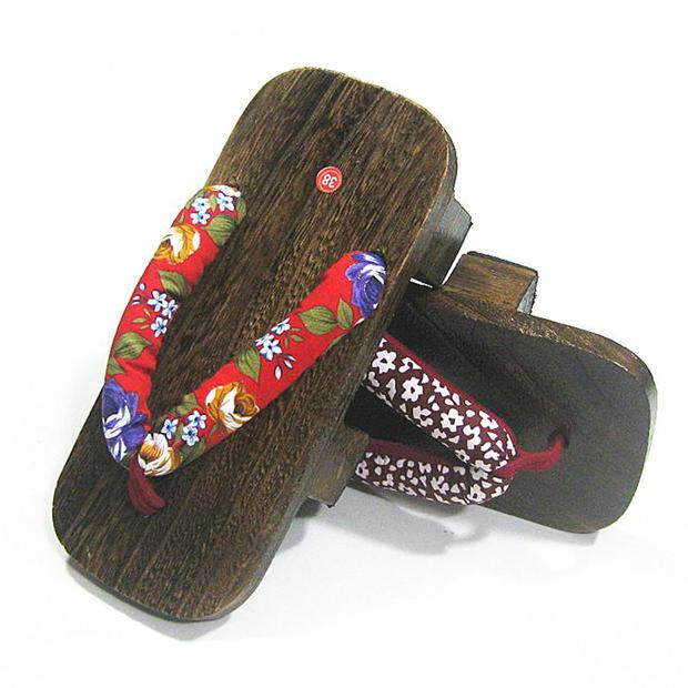 heipao2015夏季新款日本木屐 平跟月牙木屐拖鞋 绒布碎花女木屐 女款