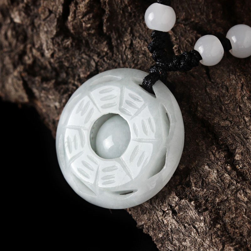 碧凤阁 翡翠吊坠 翠玉太极八卦保平安玉坠男女款挂件 款式一