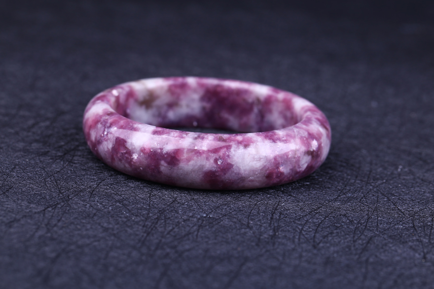 碧玺手镯 内径58mm 70.53克 思瑞珠宝