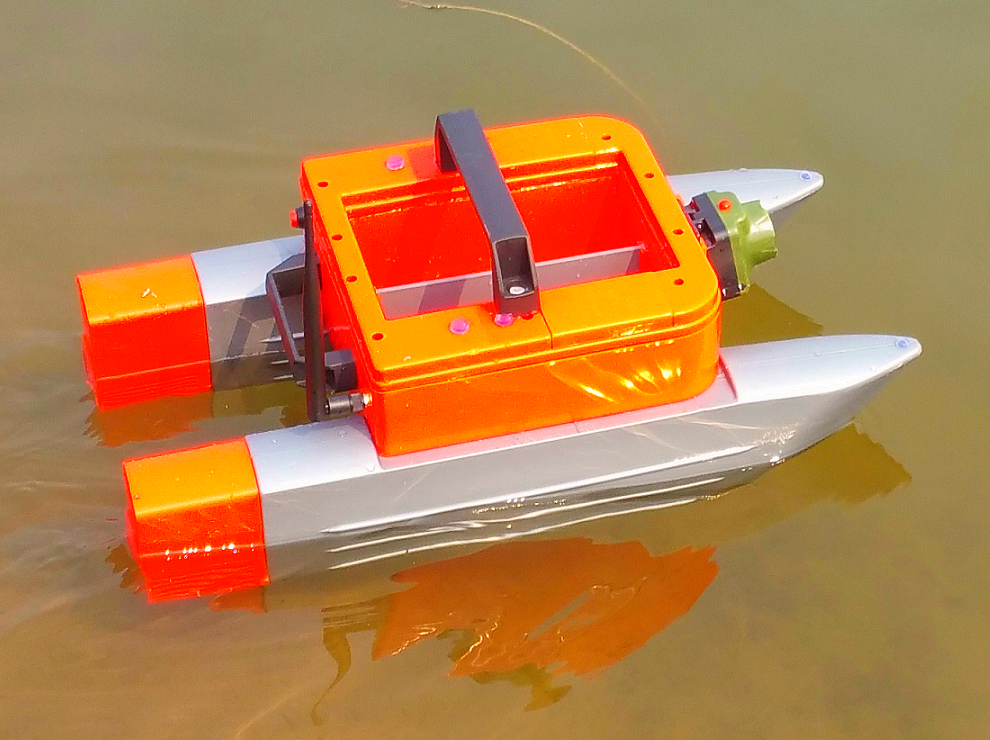 利鹰n198智能遥控钓鱼打窝船双体多仓24g变速1500米数字屏显遥控1500