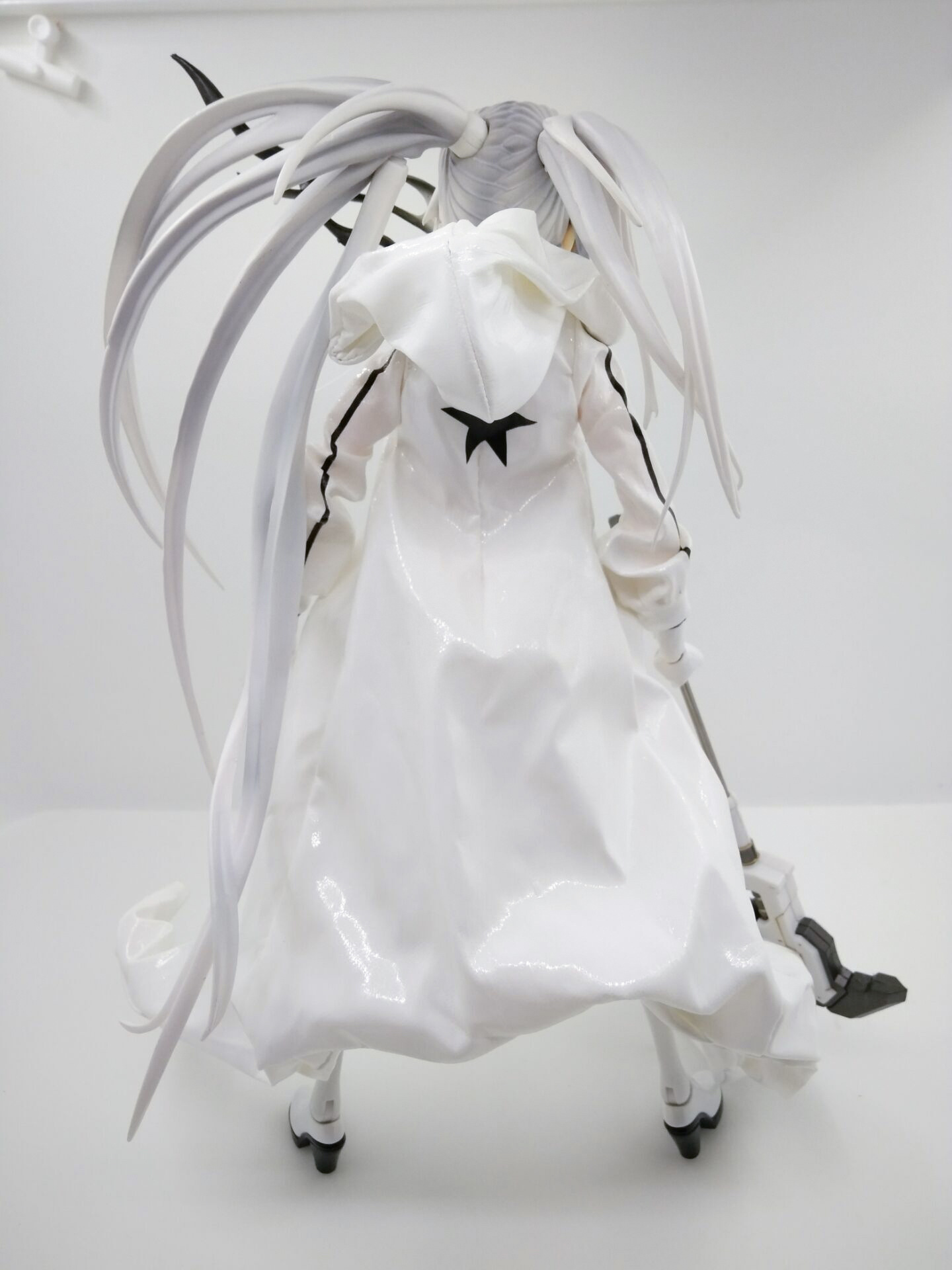 black rock shooter 白岩射手 12寸可动盒装