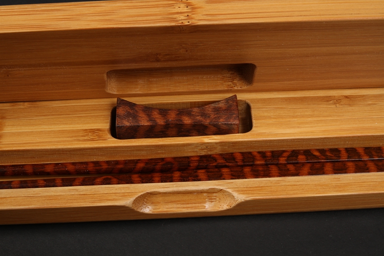 newrea新锐珍藏级蛇纹木全木筷子1双1架餐具礼品套装