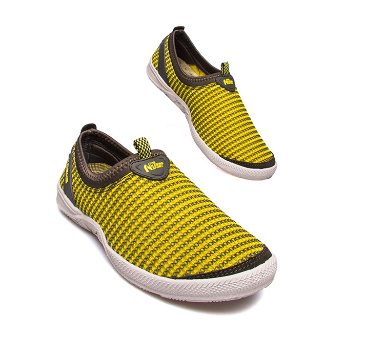 名门望足 15年情侣款透气 运动鞋 软防滑鞋底 全网透气孔轻便跑鞋nn