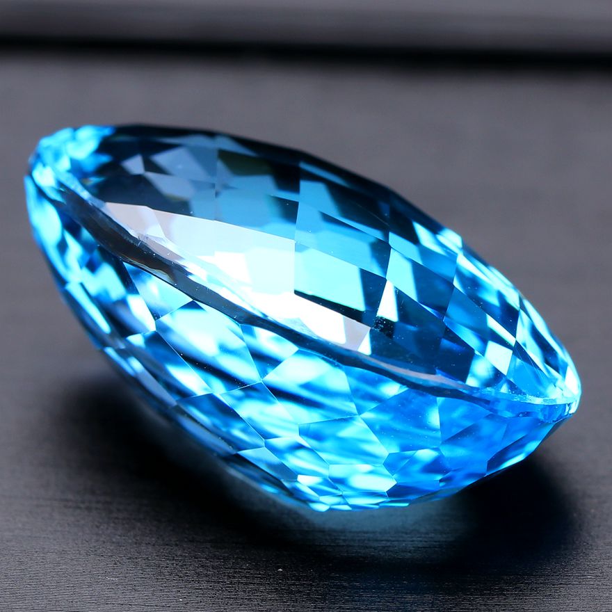 托帕石 《海洋之心》戒面裸石 98.10ct 达蓬珠宝