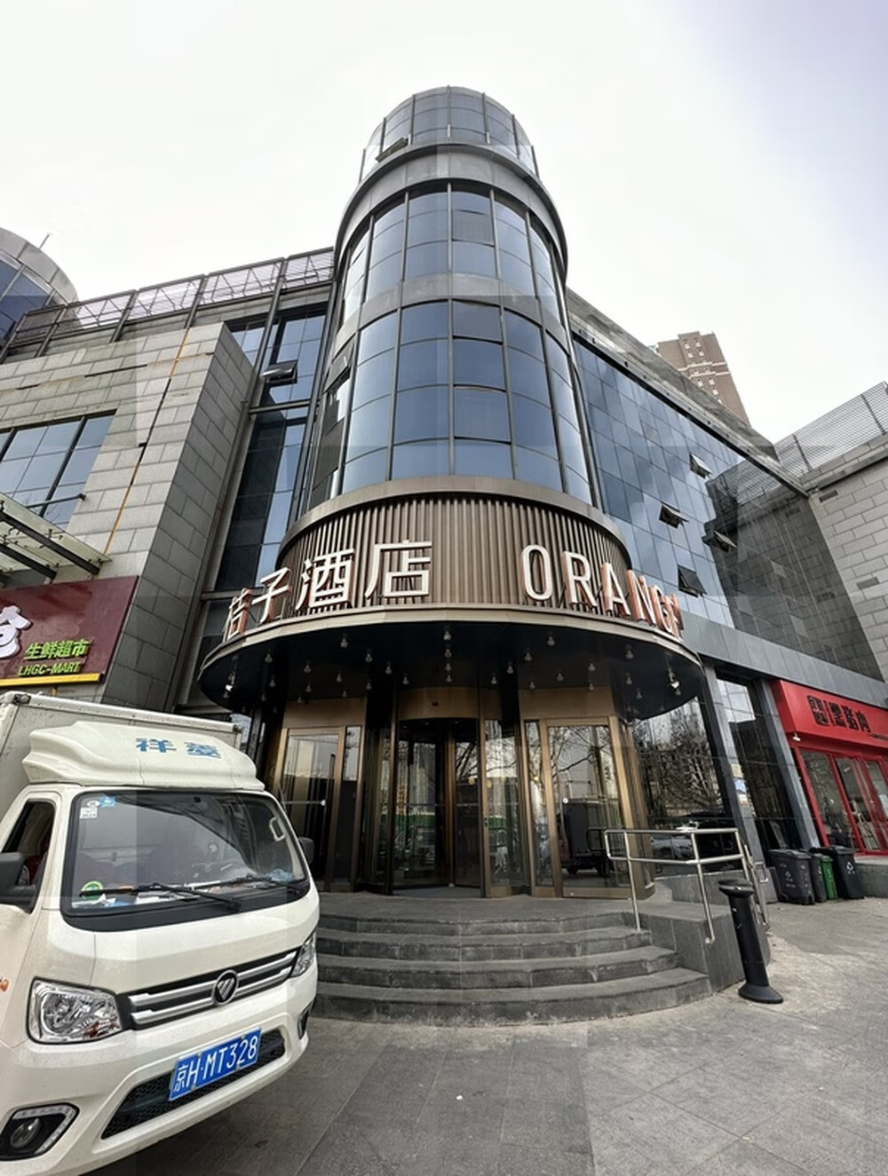 丽都悦府1号楼1301室